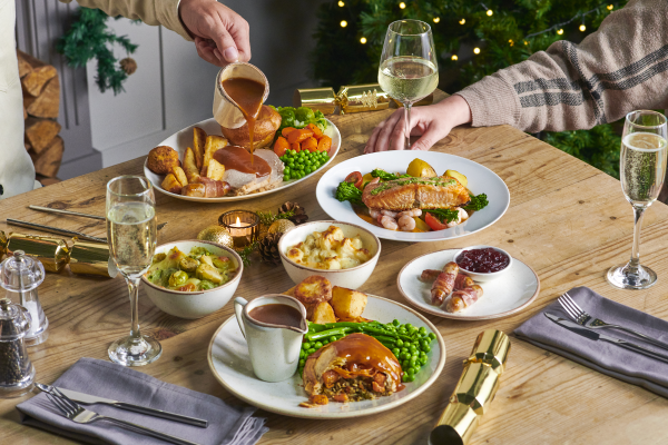 whitbread_inns_christmas_2024_3x2_xmas_day.png