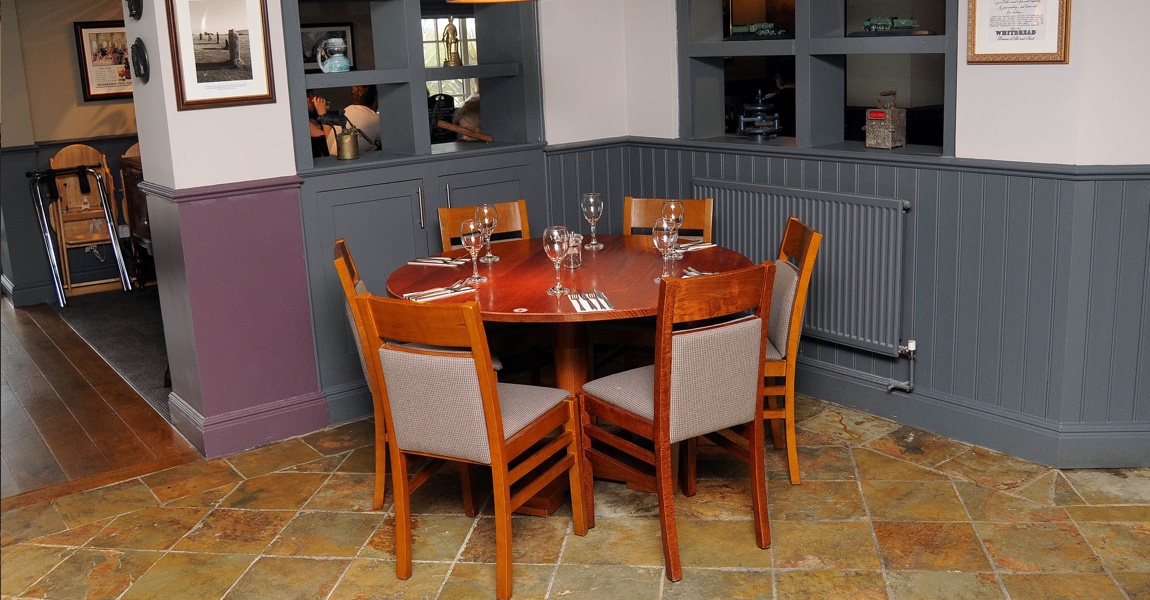 Liskeard Tavern Pub Pub Food, Restaurant, Beer Garden in Liskeard